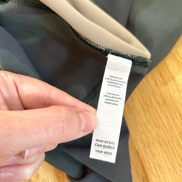 ALO YOGA high waist vapor camo legging size S - Picture 7 of 11